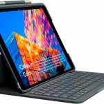 Capa com teclado Logitech Slim Folio para iPad Air 3ª geração