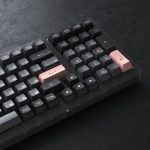 Teclado Mecânico Akko Acrílico ACR98 Mini, RGB, Preto e Rosa - Imagem 2