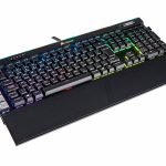 Teclado Gamer Corsair K95 RGB Platinum Mecânico